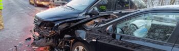 Két személyautó ütközött a 66-os főúton Mánfa közelében
