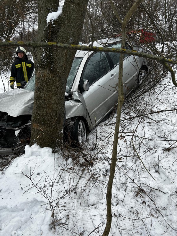 Közúti baleset a 2-es főúton