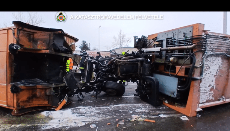 Kukásautó tarolta le az elválasztó elemet az M3-ason