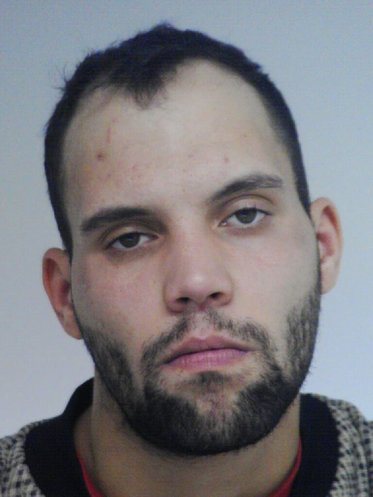 Elfogatóparancs Temesvári Marcell ellen kábítószer birtoklása miatt