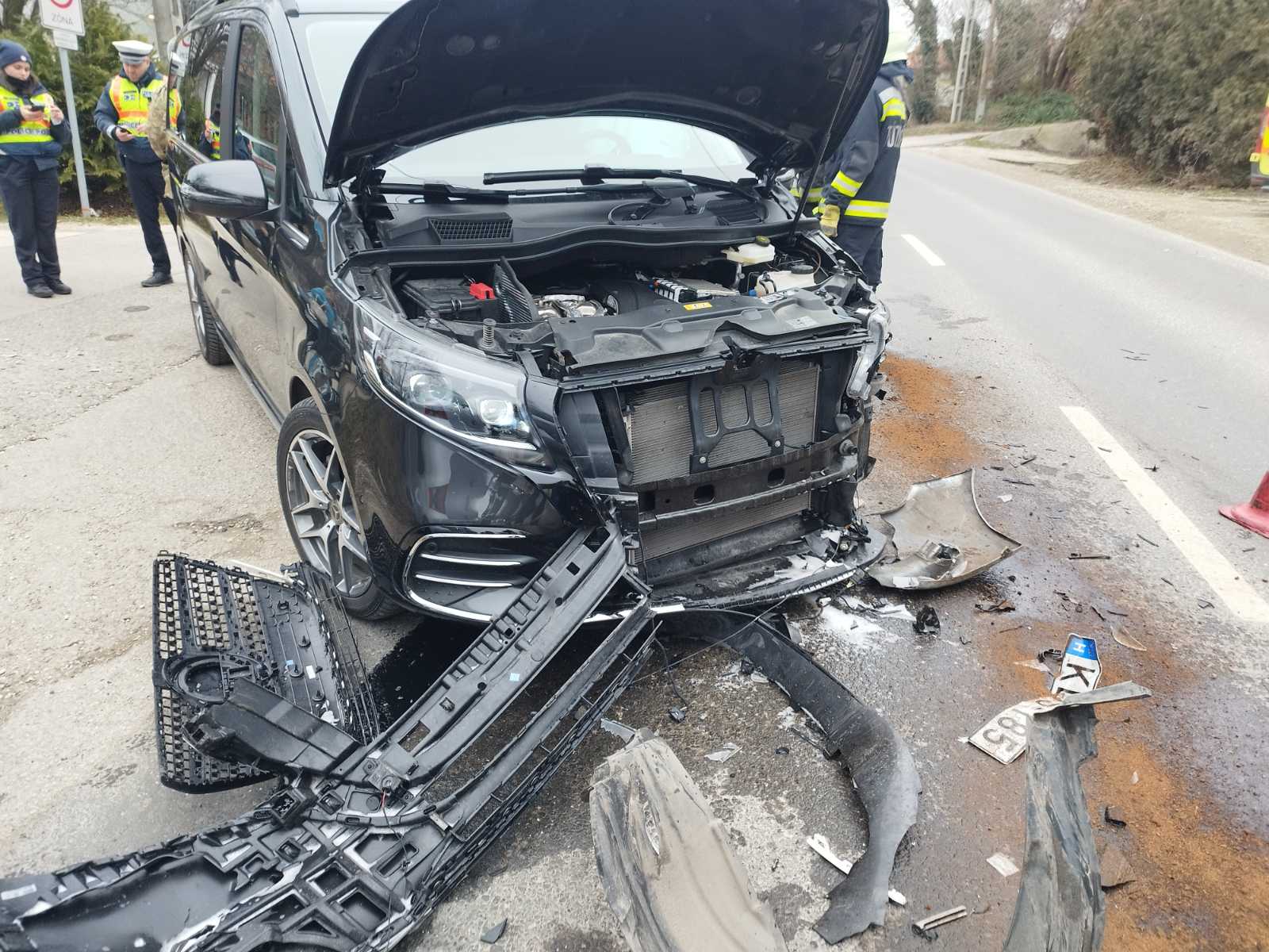 Két személygépkocsi ütközött össze Biatorbágyon