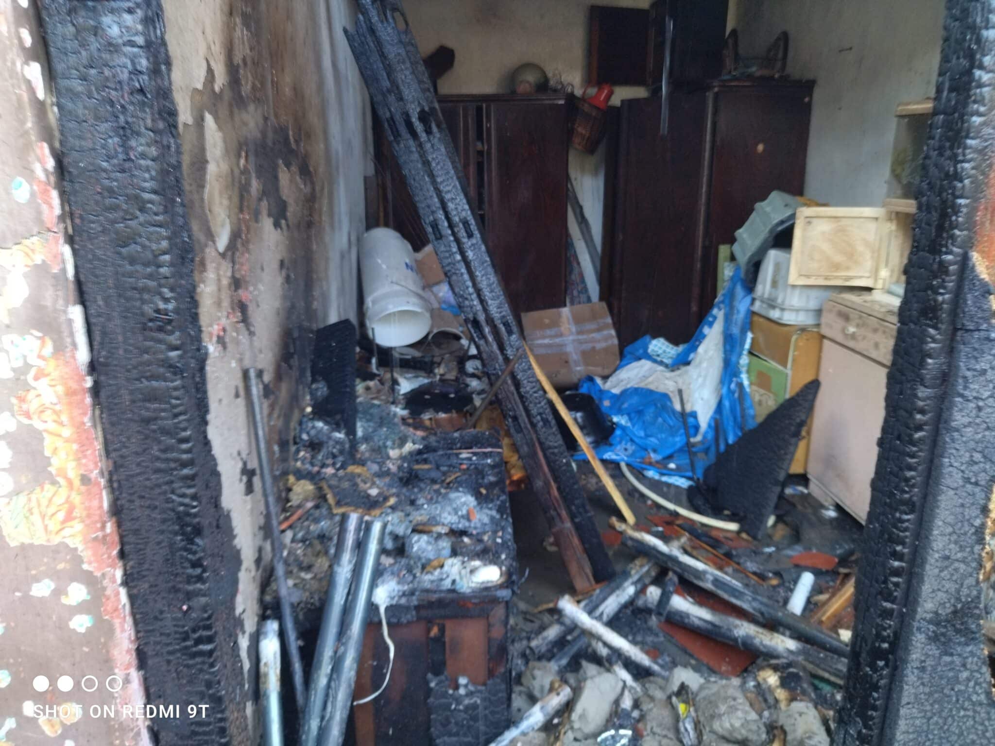 Tűz keletkezett egy autókozmetikai műhelynél Békéscsabán