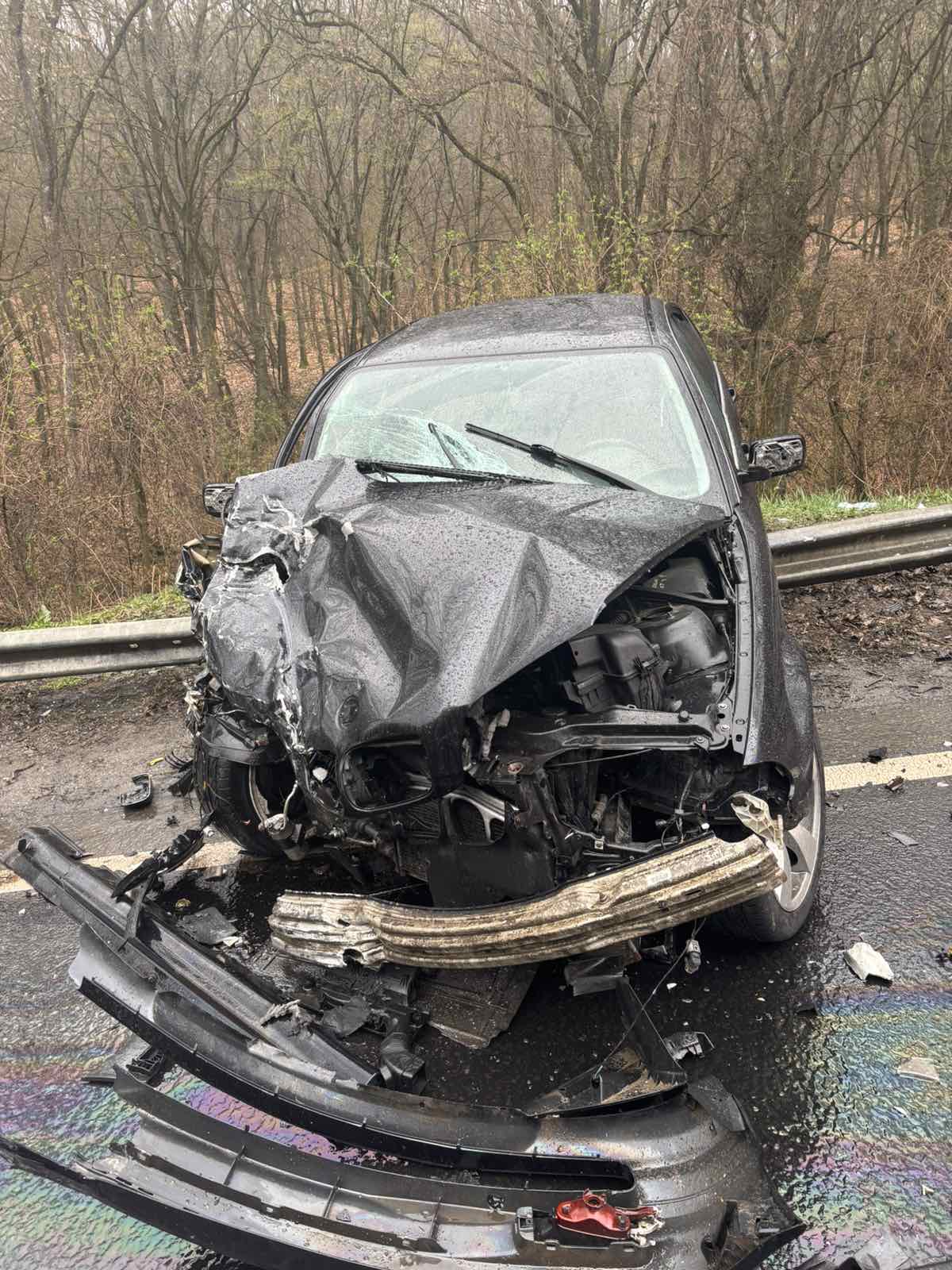 Baleset a 2-es főúton