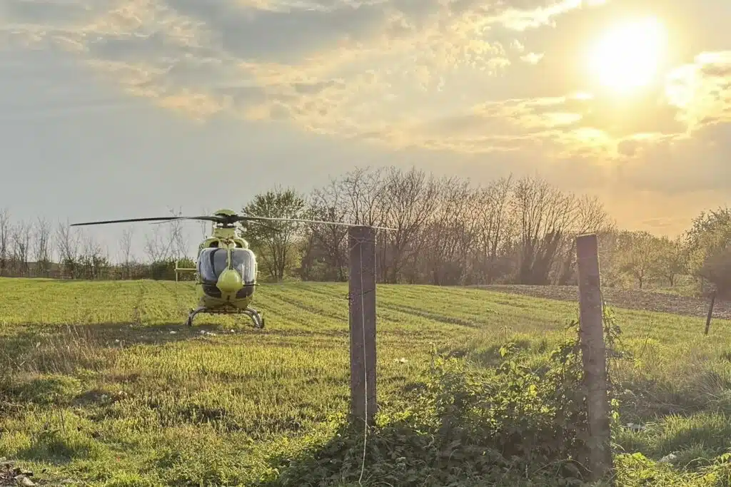 Életmentő segítség: perceken múlt a kéthetes csecsemő élete