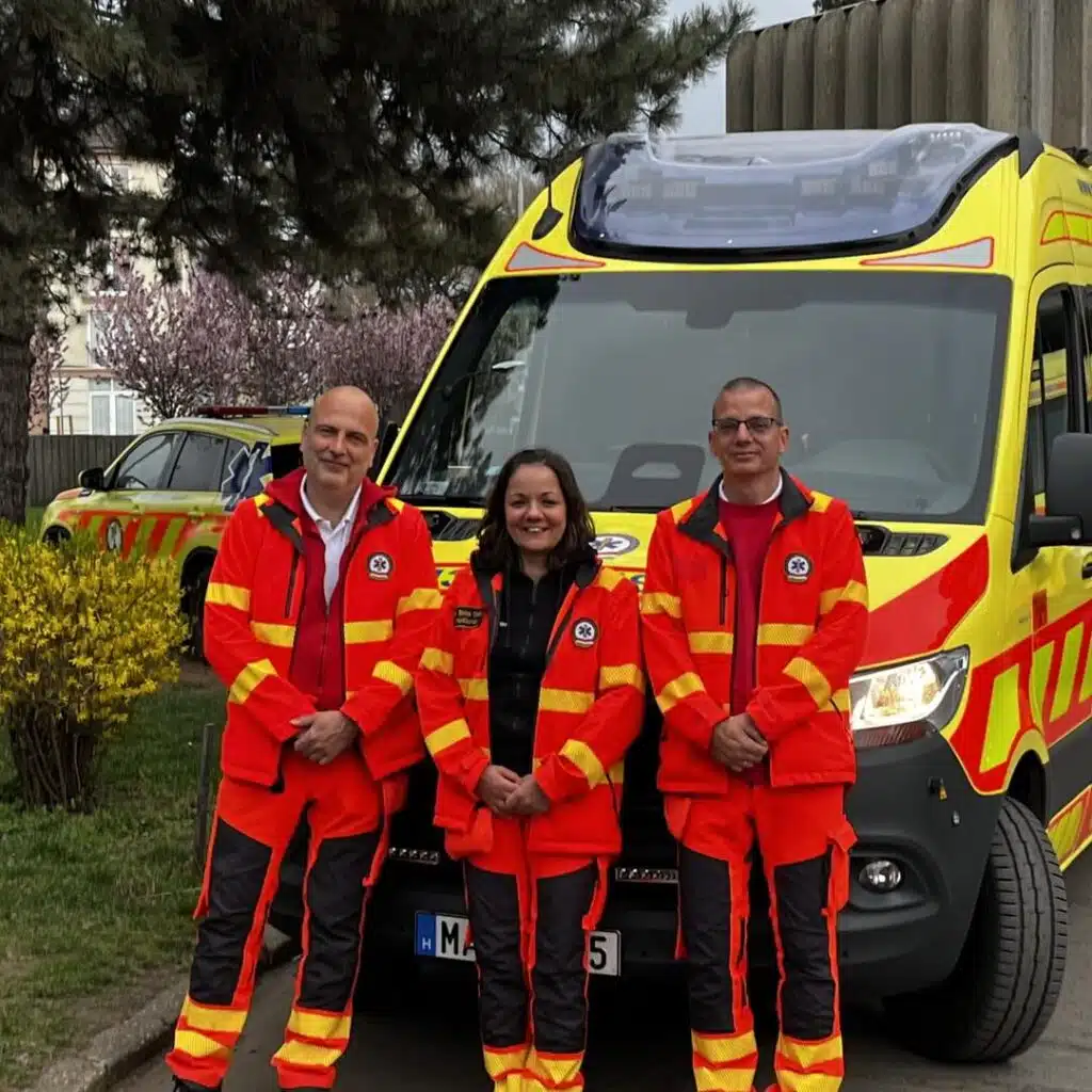 Sürgős dolga volt, ezért nem segített az utcán fekvő biciklisnek