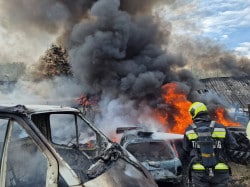 Melléképület tetőszerkezete égett Mátyusházán