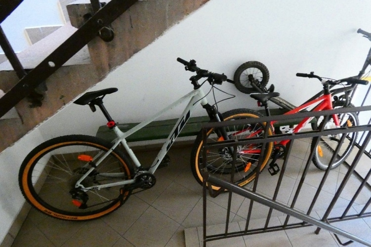 Lopott kétkerekűek