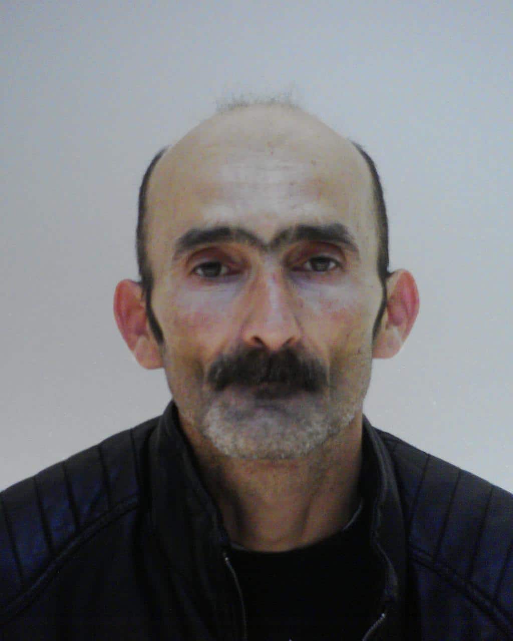 PIROS RÓBERT
