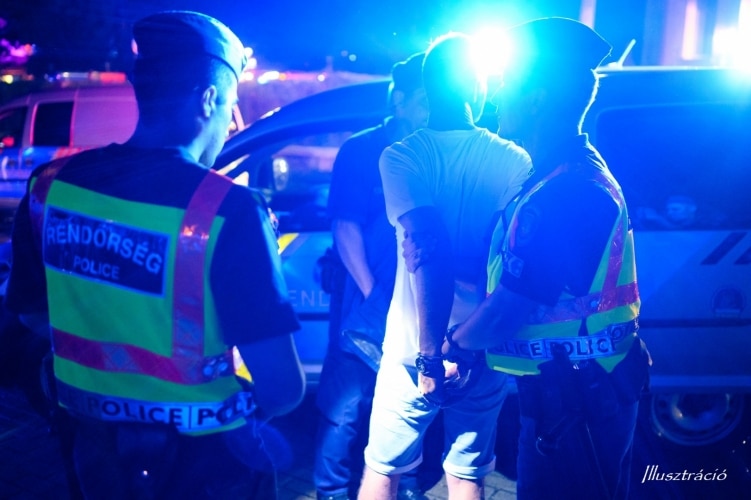 Ne provokáld a rendőrt: A becsületsértés nem játék, nem leszel tőle menőbb…