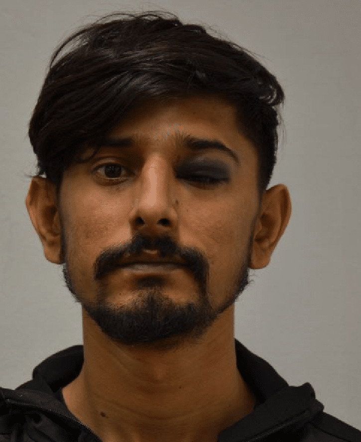 Embercsempészés miatt körözés alatt Sarman Sohail