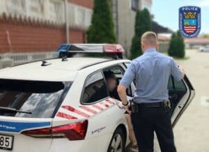 gyönyűi sofőr letartóztatása