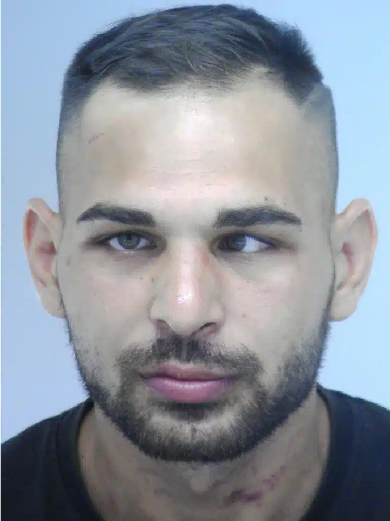 Garázdaság miatt körözik a 29 éves Dömötör Rajmondot