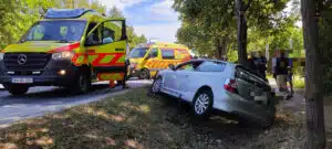 Oszlopnak ütközött egy autó Balatonföldváron