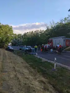 Két autó karambolozott Dömsöd közelében