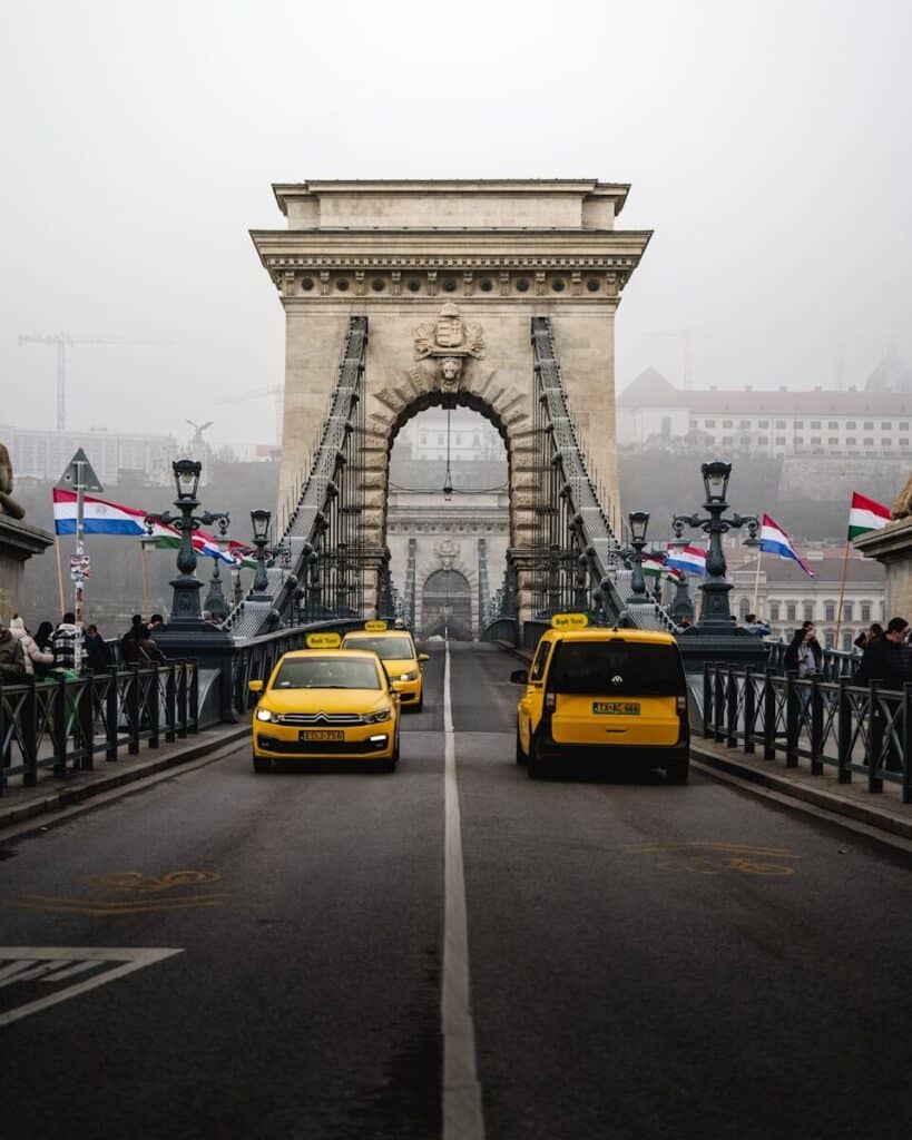Újabb BKK intézkedések a taxis hiénák ellen