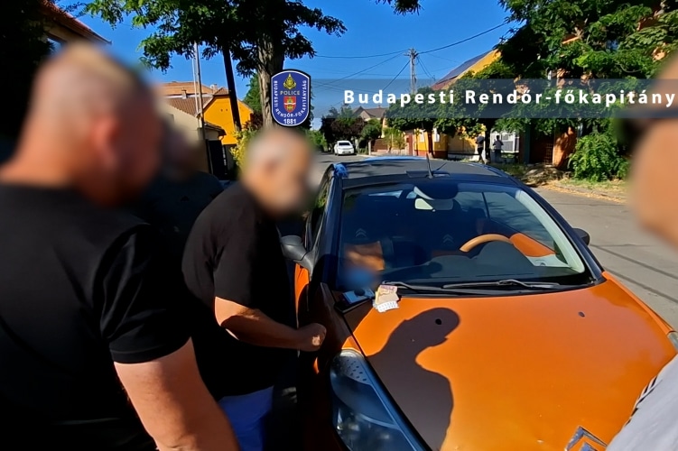 Célkörözési razzia Budapesten: 77 ügy zárult sikerrel