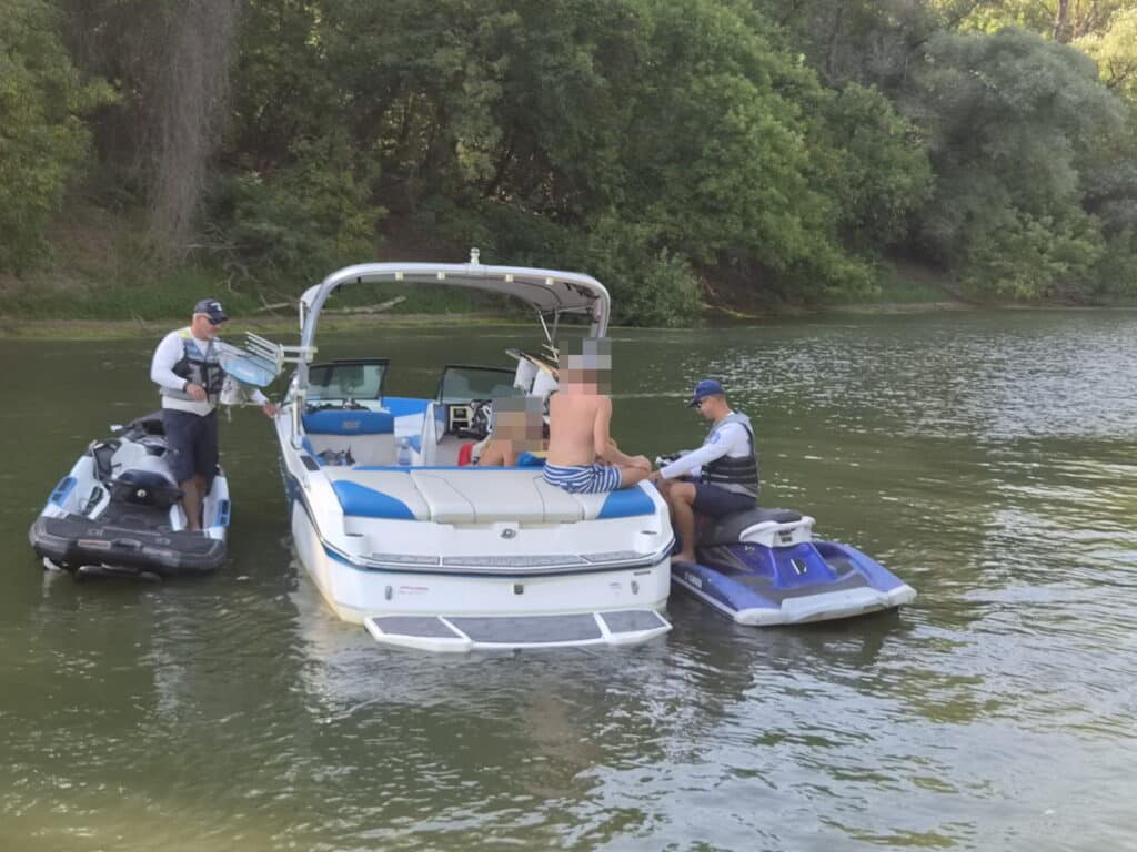 ellenőrzés a Tisza-tónál