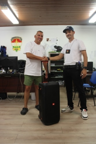 Hangfalat és egy tálca rántott húst vitt el a tolvaj egy igrici vendégházból