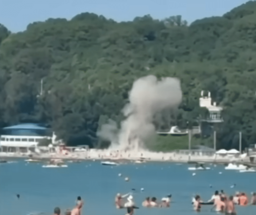 Drón csapódott be egy forgalmas dél-oroszországi strandon: Heten meghaltak és negyvenen megsérültek