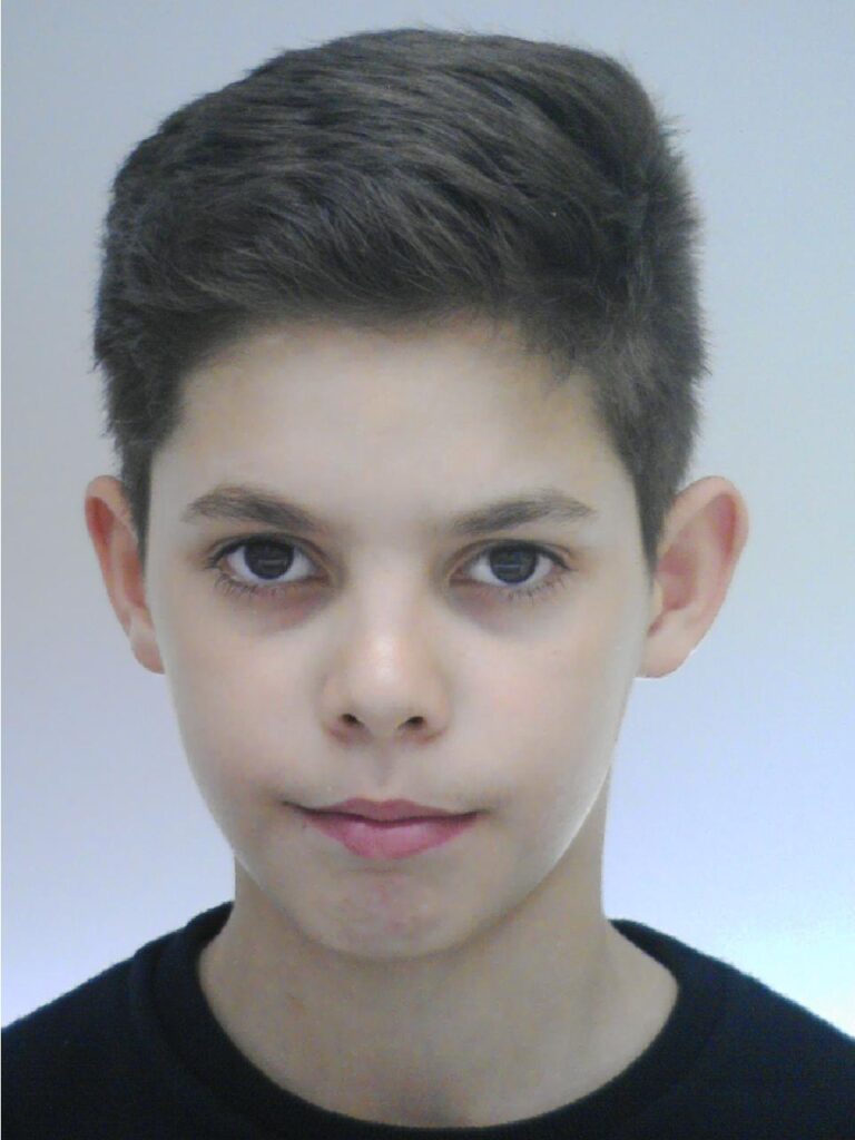 JÓNÁS KEVIN EDVÁRD
