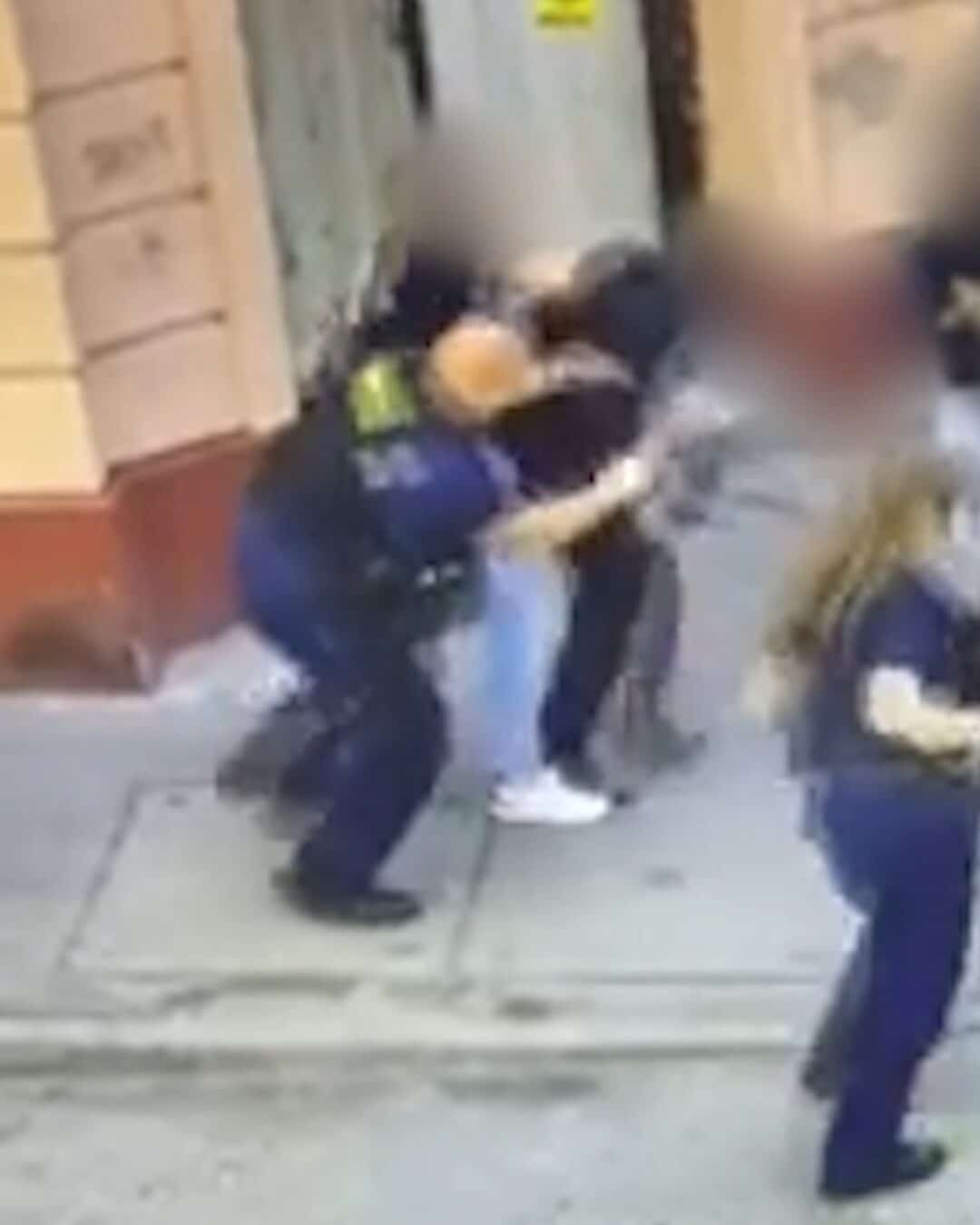 Nyilvános illemhelyen is árulta a kábítószert egy józsefvárosi díler