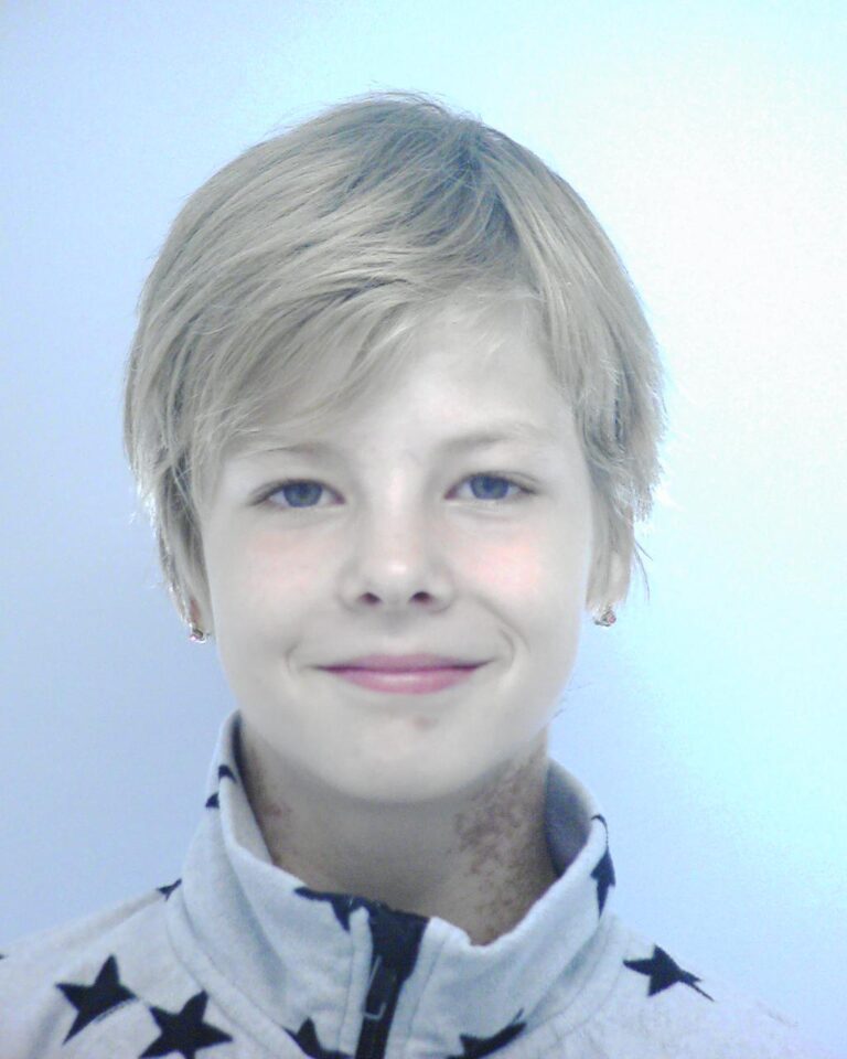 OLLÁRI SZABINA MARGIT