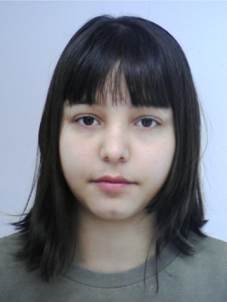 PINTÉR NOÉMI IBOLYA