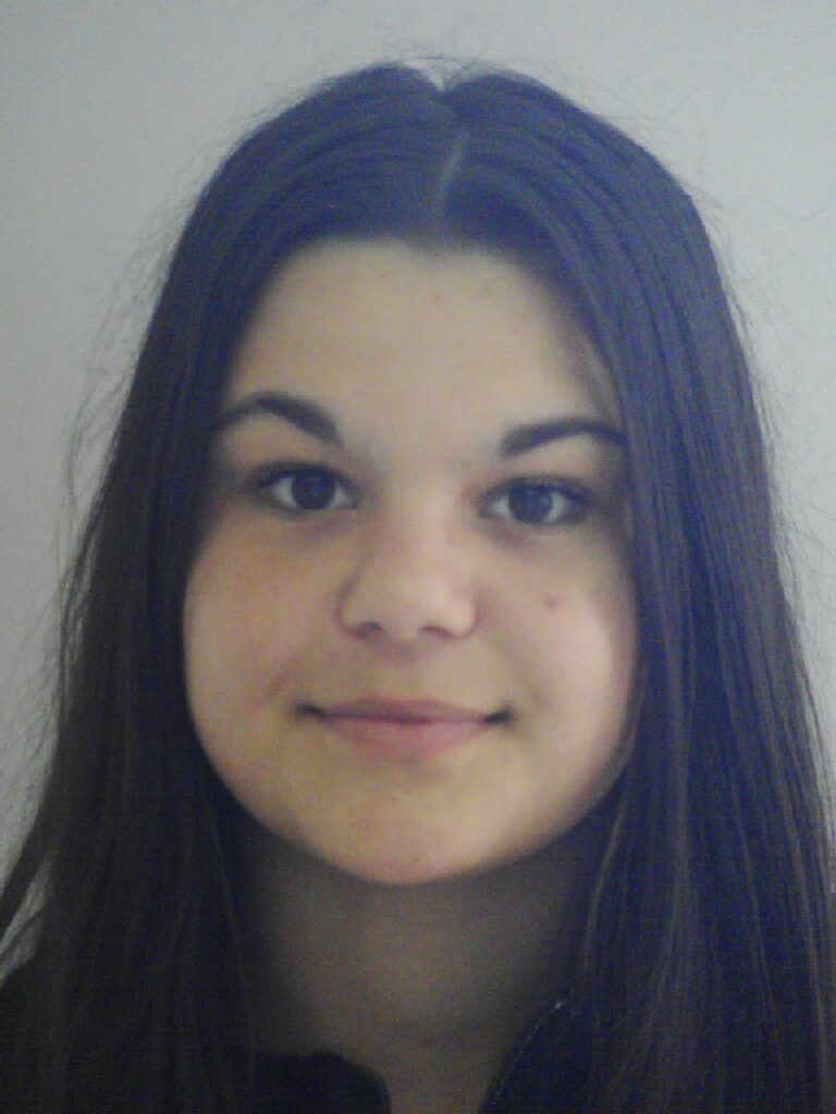 KOVÁCS EVELIN HENRIETT